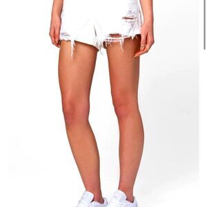 [BLANKNYC] White distressed denim shorts